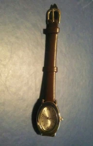 Avon Pretty Oval Watch - Brown - Silvertone *** NEW - Picture 1 of 6