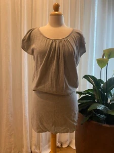 SOFT JOIE. Drop Waist, Baumwolle, Flügelärmel Gr. M Farbe Grau - Bild 1 von 5