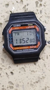 Vintage Casio 106 W-400 Sveglia Cronografo Marlin Digitale Giappone Funzionante - Foto 1 di 6