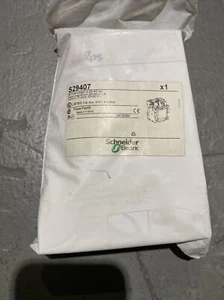 S29407 SQD UNDERVOLTAGE TRIP 220-240VAC NEW - Picture 1 of 3