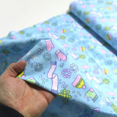 Baumwollstoff Kinderstoff WinterStoff Christmas Meterware Kinderflanell - Bild 1 von 3