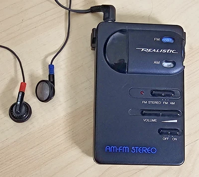 Vintage Realistic AM/FM Pocket Radio Model 12 182 Tested - Image 1 of 3