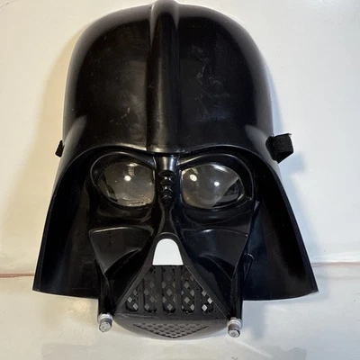 RUBIES!! 2005 Darth Vader Halloween Mask Star Wars Hard Plastic! - Image 1 of 4