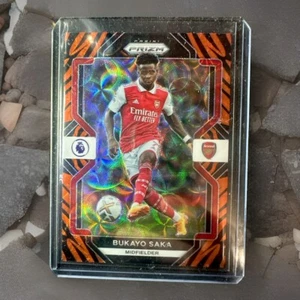 2022-23 Prizm Premier League EPL TIGER Bukayo Saka - Arsenal - Picture 1 of 2