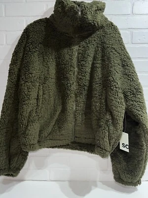 ¡Nuevo con etiquetas! Chaqueta SO The Cozy Verde Bosque Oliva Talla MEDIANA $44 Foto 1 de 4