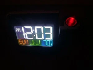 W85923V3 Projection Alarm Clock with Indoor Temperature - Picture 1 of 2