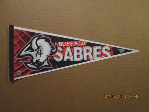NHL Buffalo Sabres Vintage Circa 1990's Team Logo Hockey Pennant #3 Cover