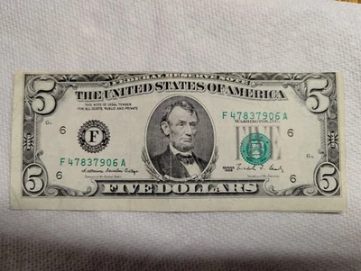 1988 $5 Five Dollar Bill Frn Note Misaligned Face Print - Image 1 of 2