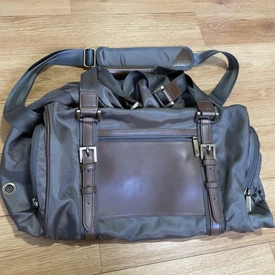 Cutter & Buck 20” Bainbridge Compact Duffel Travel Bag Carry On Leather Trim - Image 1 of 4