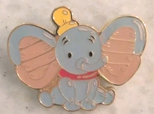 Loungefly / Disney - Animali Palloncino - Dumbo - Mistero / Spilla Scatola Cieca - Foto 1 di 3