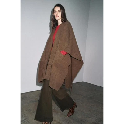 CAPA LARGA DE PUNTO ZARA Foto 1 de 4