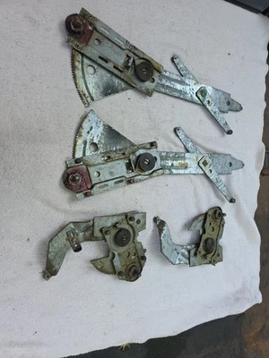 Juego de 4 reguladores de ventana manuales originales 1967 Camaro Firebird Chevy Pontiac Oe Foto 1 de 4