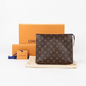 Louis Vuitton Pochette Toilette 26 M47542 144582578 - Bild 1 von 15