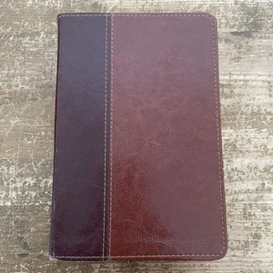 NLT Study Bible Holy Softcover Leatherette Tyndale Brown - Imagen 1 de 16