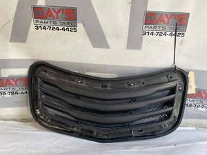 2018 Cadillac CTS-V Carbon Fiber Hood Vent Insert OEM - Picture 1 of 10