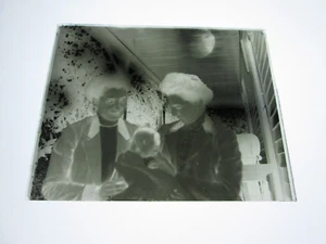 LATE 1800s or EARLY 1900s GLASS NEGATIVE, WOMAN WITH BABY-7 - Picture 1 of 1