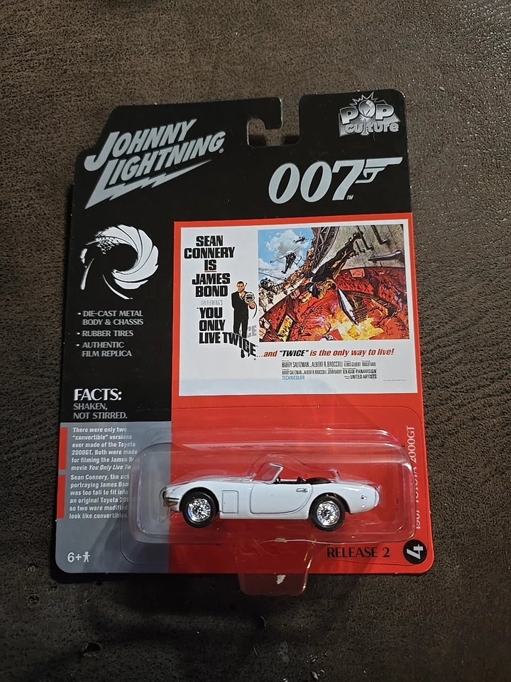 JOHNNY JLSP125 JAMES BOND 007 YOU ONLY LIVE TWICE 1967 TOYOTA 2000GT 1/64 WHITE - Image 1 of 1