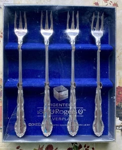 4 x Cocktail FORKS FLIRTATION 1959 by 1881 Rogers, silver plate In original box - Picture 1 of 7