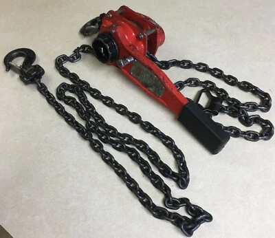 Polipasto de cadena con palanca Dayton de 3/4 toneladas con elevación de 10' 4ZX44B Foto 1 de 4