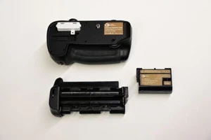 MB-D15 Grip + EN-EL15 Battery Aftermarket Power Pack D7200 D7100 - Picture 1 of 2