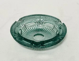 Art Deco Blue Green Starburst Depression Glass Ashtrey - Picture 1 of 5