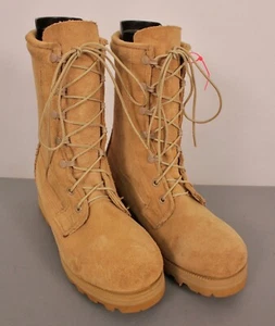 Men's NOS US Army Desert Boots 5.5 XW Suede Combat Boots Gore-tex - Picture 1 of 13