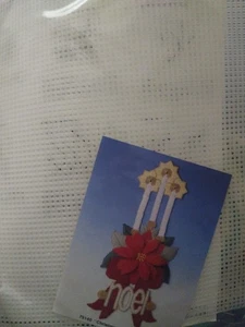 Christmas Lights Hanging Plastic Canvas Kit 75140 Distlefink Poinsettia Candles - Picture 1 of 2