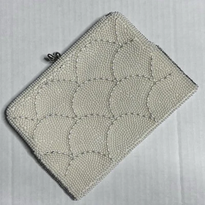 Bolso sin asas con cierre de beso crema con cuentas elegante cambio interior cosido a mano Japón Foto 1 de 4