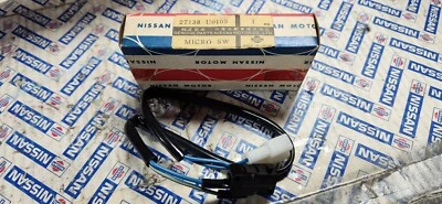 Microinterruptor Datsun 73-75 610 NOS 27138-U0105 Foto 1 de 2