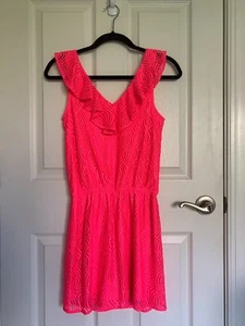 Lilly Pultizer Alessa Romper, Crab Claw Coral Flowing Leaf Lace, size XS NWT - Picture 1 of 7