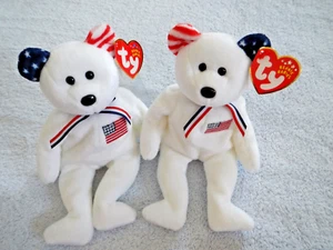AMERIKA WEISSER BÄR - 2ER SET LINKE & RECHTE GESTREIFTE OHREN - TY STORE BEANIE BABYS - Bild 1 von 11