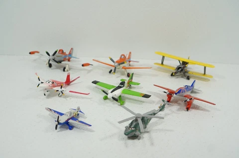 Disney Planes Diecast Lot of 8 Helicopter Captain Munier Cover