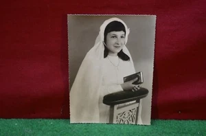 ANCIENNE PHOTO PORTRAIT ENFANT COMMUNION ARGENTIQUE NOIR ET BLANC MARIAGE - Imagen 1 de 1