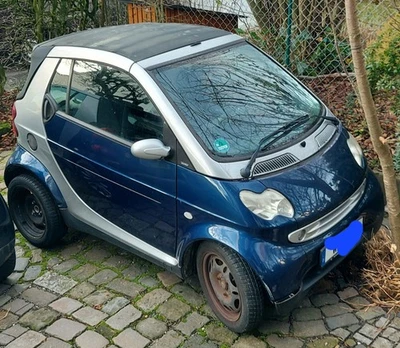 Smart Cabrio 450 Blau/Silber TÜV 03/2027 45KW Bj.2004 zum Aufbauen - Bild 1 von 4