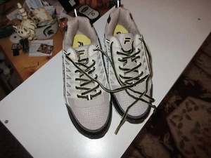 Fila Womens 8.5W Black,White, & Gray Lace-up Tennis Shoes - Picture 1 of 5