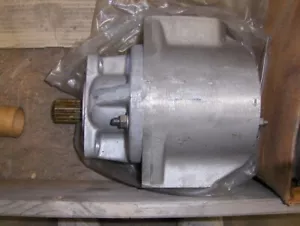CLARK MICHIGAN 475IIIA - PUMP MAIN FRONT code 949589 - Foto 1 di 11