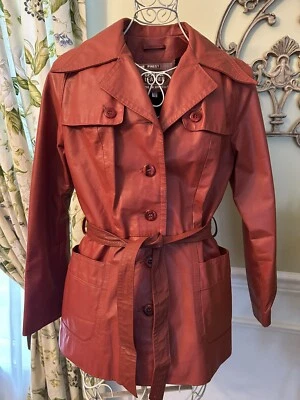 Женские винтажные 70-х кожаная куртка большой 12 терракота Уругвай подпоясанный удивительно! - Изображение 1 из 2