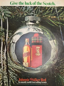 Vintage 1969 Johnnie Walker Red Christmas Ornament Print Ad - Collectible - Bild 1 von 3