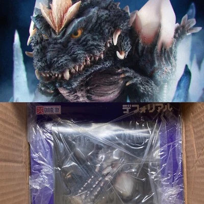 【EX】 X PLUS DefoReal Space Godzilla Ric EX Edition - Image 1 of 4