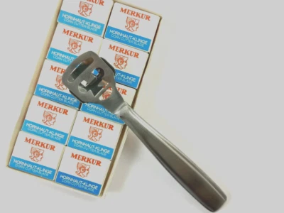 Педикюр мозолистая бритва для ног инструмент для удаления твердой кожи кукурузы 100 лезвий бритва - Изображение 1 из 4