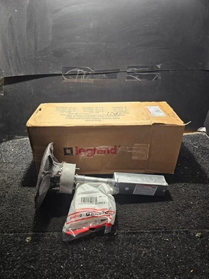 Legrand Wiremold RC4ATCBS Poke-Thru Device Brass Flush Multi-Service 24.5 Cu In. - Image 1 of 4