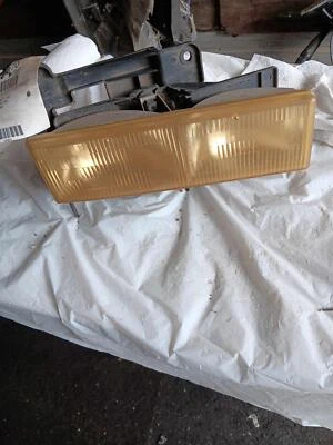 Фара в сборе GMC пикап 1500 слева 90 91 92 93 95 96 97 98 99 - Изображение 1 из 2