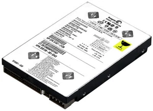 NEU ORIGINAL HP 320136-001 0343 ST340015A 5187-2128 40GB IDE ATA 2MB 5.4K RPM - Bild 1 von 3