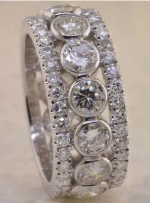 Elegante anillo de compromiso de boda de zafiro blanco plateado para mujer talla 9. Foto 1 de 4