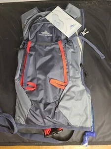 High Sierra Hydrahike Chill Hydration Pack. Brand new with tags - Picture 1 of 4