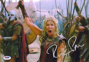 ROSAMUND PIKE SIGNED MAGNIFICENT "CLASH OF THE TITANS" 8x12 PHOTO PSA - Picture 1 of 2