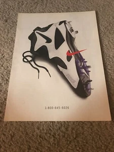 Botines de fútbol Nike 1996 vintage zapatos con clavos póster anuncio impreso años 90 - Imagen 1 de 1