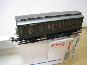 Märklin 4203 Abteilwagen mit KKKulisse mit der OVP - Bild 1 von 3
