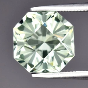 💎 3.70ct 9.5x9.5mm IF Octagon Natural Green Amethyst - Brazil Gemstone - Picture 1 of 4