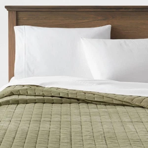 Threshold Quilt Velvet/Cotton Channel Stitch Solid Year-Round, Green, Full/Queen - Picture 1 of 4